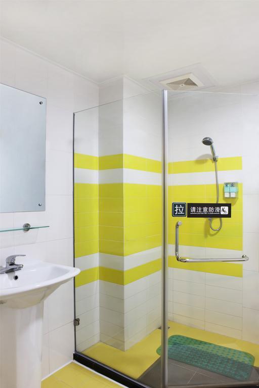 7Days Inn Guilin Railway Station Ruang foto